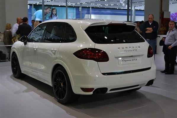   Porsche Cayenne GTS