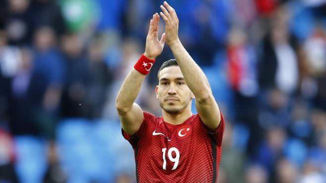 <p><strong>Mevlüt Erdinç</strong><br />
Hannover 96 > Metz</p>