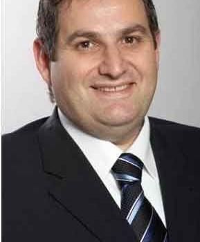 <p>8. Yağmur İrfan Sağnak Grubu/Şirketi: Sealed Air Bilgi: 11 aydır şirketin Asya, Ortadoğu, Afrika ve Türkiye (AMAT) Bölge Başkanı. 1 milyar dolar ciro yaratılan bu geniş coğrafyada şirketin yol haritasını belirliyor, stratejilerini hayata geçiriyor.</p>