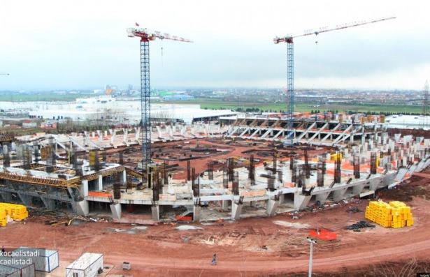 <p>Yeni Kocaeli Stadı</p>
