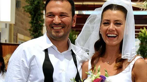 <p>Gökçe Bahadır ve Ali Sunal</p>
