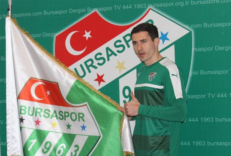 <p><strong>Bursaspor</strong></p>
<p><strong>Gelenler:</strong> Bogdan Stancu (Gençlerbirliği), Boban Jovic (Wisla Krakow), Onur Atasayar (Ankaragücü)</p>