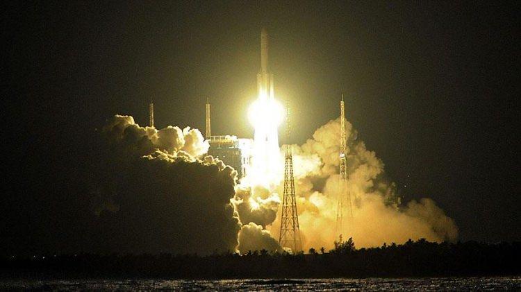 <p><span style="color:#D3D3D3">Teknoloji kullanımının her geçen gün gelişmeye bağlı olarak artış gösterdiğine vurgu yapan Bilim, Sanayi ve Teknoloji Bakanı Faruk Özlü, “İnsanlık olarak, şu anda 5G teknolojisiyle ilgili çalışmalara yoğunlaşmış durumdayız.</span></p>
