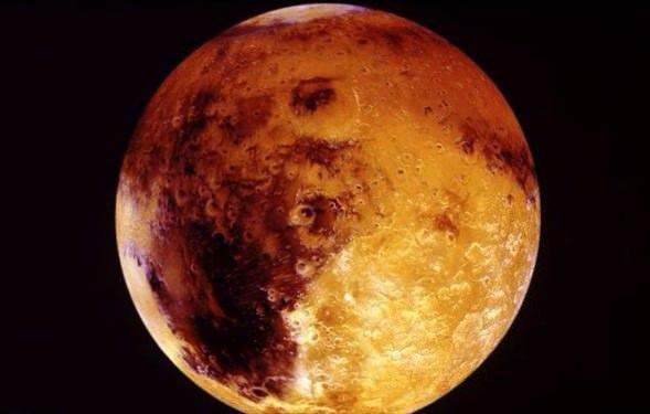 <p>236 yeni çarpıcı fotoğraf bulunuyor, fotoğraflar Mars'ın yüzeyini neredeyse bir kutbundan diğer kutbuna gözler önüne seriyor.</p>
