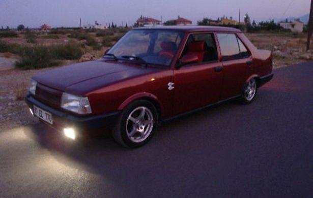 <p>Otomobil markası : Tofaş Doğan SLX 1993<br />
<br />
2. El fiyatı : 9.000 TL</p>