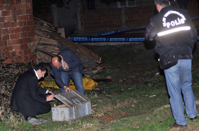 <p>Bursa'nın İnegöl ilçesinde, arazide bulunan ve kontrollü şekilde patlatılan mühimmat sandığından çıkanlar şaşırttı.</p>
<p> </p>