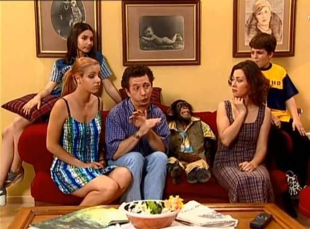 <p><strong>Çarlin'nin Cilvenaz'ı Son Haliyle Şaşıtıyor!</strong></p>

<p>1998 yılında Çarli dizisinin 'aptal sarışını' Cilvenaz'ı canlandıran Çağlar Kondu, o tarihten sonra hiç televizyon ekranlarına çıkmadı.</p>
