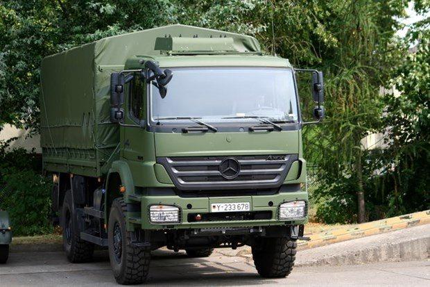 <p>Mercedes Axor</p>

<p> </p>
