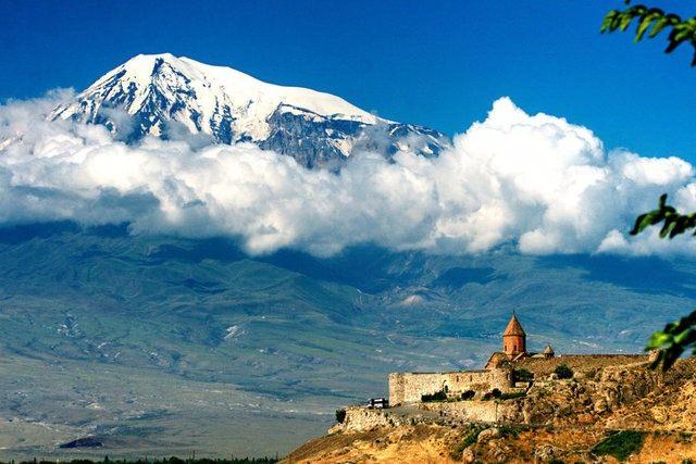 <p>İl: Ağrı<br />
İlçe: Merkez<br />
Nüfus: 112.339</p>

<p> </p>
