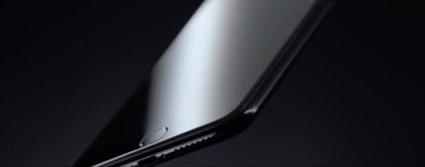 <p>ABD: 32 GB iPhone 7  649 Amerikan doları  (1927 TL)</p>

<p> </p>
