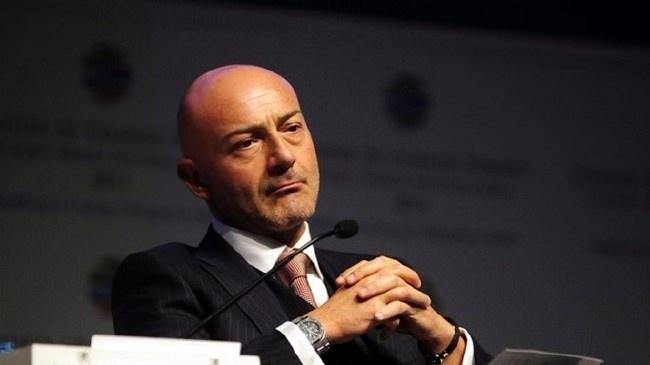 <p>Ferit Faik Şahenk 2.4 milyar dolarlık serveti ile listede 722. sıradadır.</p>
<p> </p>