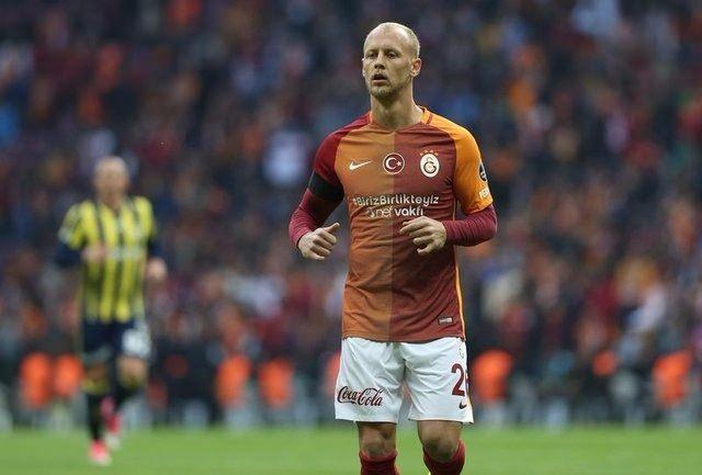 <p>Semih Kaya: 4,5 milyon Euro</p>
