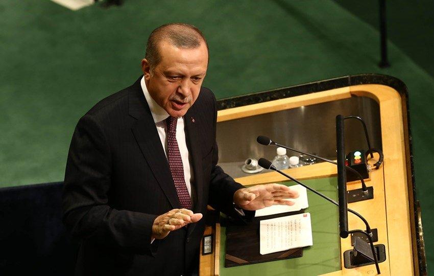 <p>Cumhurbaşkanı Erdoğan, dün BM Genel Kurulu'nda konuştu. </p>

<p> </p>
