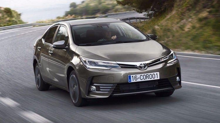 <p>2016 model Corolla’ların dizel modellerinde 10 bin 150 liraya varan indirimler bulunurken, 2016 model Corolla’nın benzinli modellerinde 5 bin 450 liraya ulaşan indirim sunuluyor.</p>