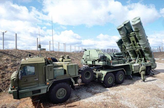<p>TEK SORUN NATO</p>

<p>Rusya, TSK için ANTEY-2500 olarak adlandırılan S-300 sistemini teklif etmişti. Şimdi Ankara bu teknolojinin, geliştirilecek milli füze savunma sisteminin altyapısını oluşturmanın yolunu arıyor. Ancak bu konuda başlıca sorun olarak NATO görünüyo</p>
