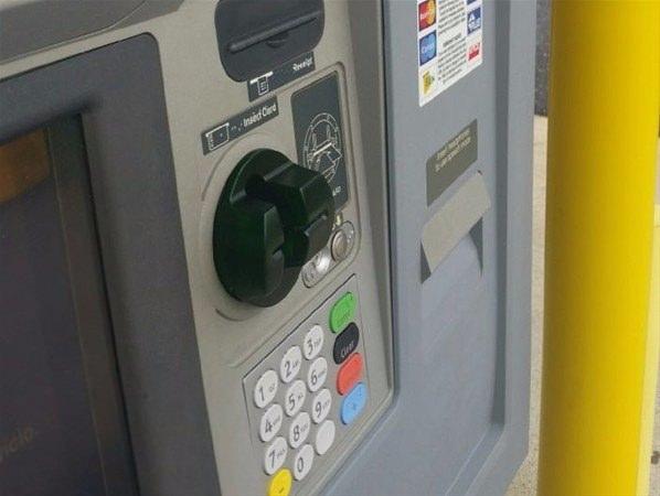 <p>Bu, sıradan bir ATM görünebilir ama aslında işi özü öyle değil...</p>
