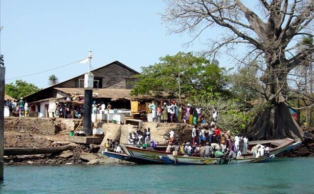 <p>Karasal Alan km²<br />
Gine-Bissau<br />
28.120</p>
