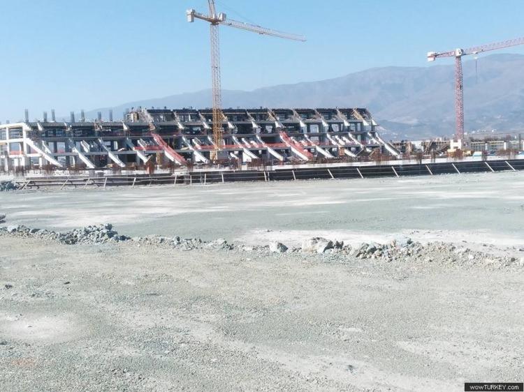<p>Yeni Hatay Stadı Projesi<br />
Kapasite: 25.000</p>
