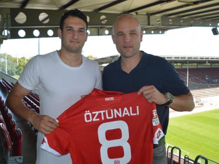 <p>Levin Öztunalı (MAINZ 05)</p>
<p>Bundesliga: 20 maç, 4 gol, 4 asist<br />
Toplam: 26 maç, 5 gol, 4 asist</p>