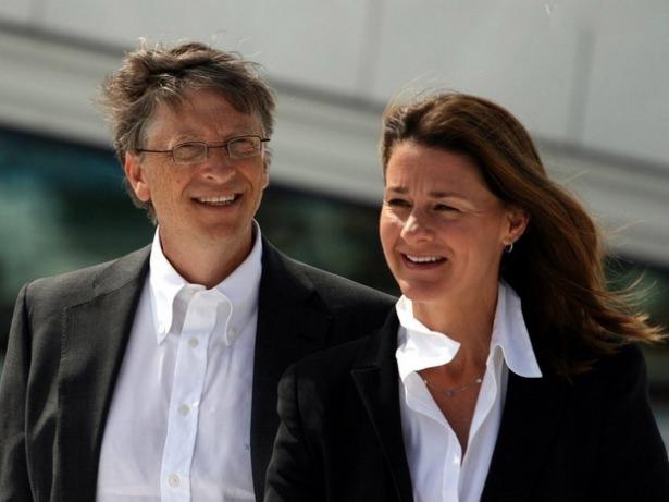 <p>Uçma korkusu olan Bill Gates 1997 yılına kadar yanında bir "Uçma Koçu" ile beraber seyahat etti.</p>