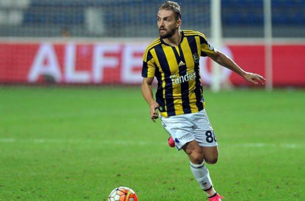 <p><span style="color:#D3D3D3"><strong>Caner Erkin - Derbi öncesi yaşananlardan sonra gitmesine kesin gözüyle bakılıyor. İnter'le anaşması sezon sonu duyurulacak.</strong></span></p>