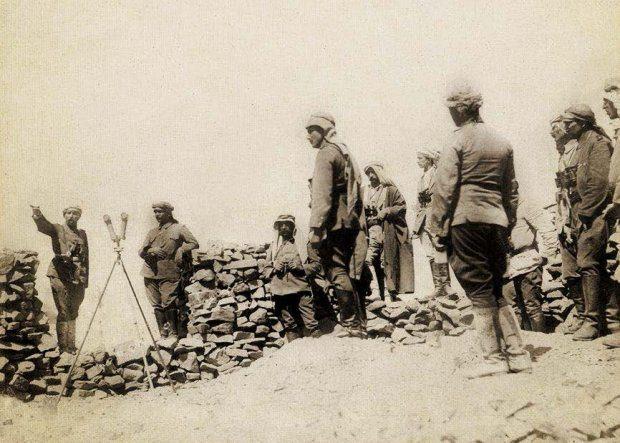 <p><span style="color:#FFA07A"><strong>5 Ekim</strong></span>'de Osmanlı ordusu, 6. Ordusu adı altında birleştirildi. </p>

<p>Colmar Freiherr von der Goltz, Irak Ordusu'nun başına atandı. emriyle </p>
