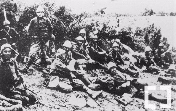 <p>Çanakkale'de Türk Askerleri Dinlenme Anında - 1915</p>
<p> </p>

