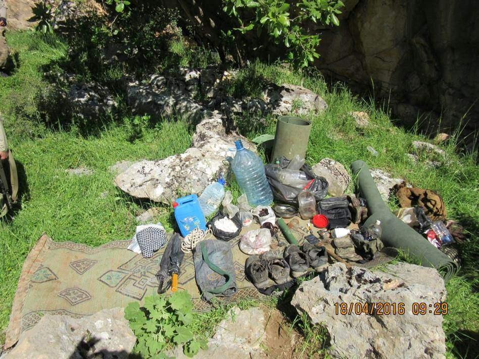 <p>Batman Valiliğinden yapılan yazılı açıklamada, Gercüş ve Hasankeyf ilçeleri ile Siirt'in Güneşli köyü kırsalında terör örgütü PKK mensuplarına yönelik operasyon düzenlendiği bildirildi.</p>

<p> </p>
