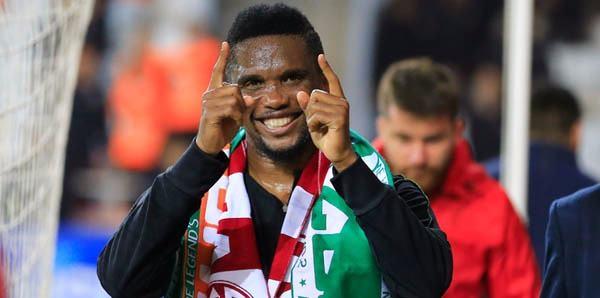 <p>Bursaspor ağlarını 2 kez havalandırıp gol sayısını 16’ya çıkaran Samuel Eto’o, şimdiden Antalyaspor tarihinin en skorer yabancısı oldu. Eto'o, gol sayısını 20 yapması halinde sözleşmesindeki bir madde aktif hale gelecek.</p>
<p> </p>