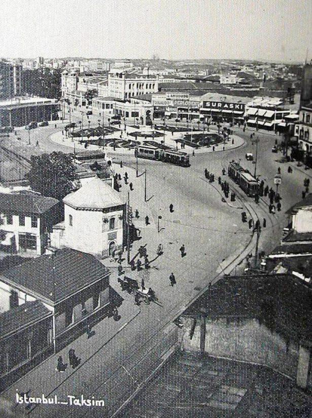 <p>1930 - Taksim Meydanı / Beyoğlu</p>

<p> </p>
