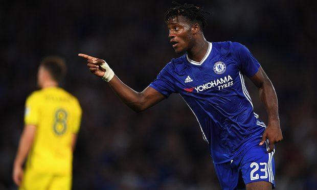 <p>Mavi-beyazlıların Thibaut Courtois ve Eden Hazard'ın ardından Belçikalı üçüncü futbolcusu olan 23 yaşındaki oyuncuyu, taraftarlar yeşil sahada fazla izleme imkanı bulamadı. Premier Lig'de oynanan 9 maçın 6'sında forma şansı bulan Belçikalı forvet toplam 70 dakika sahada kalabildi.</p>