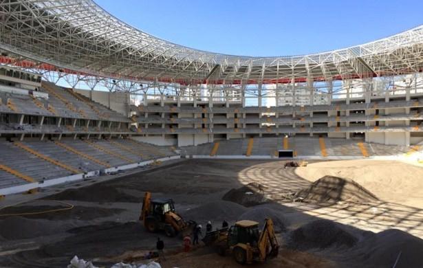<p>Yeni Antalya Stadyumu</p>
