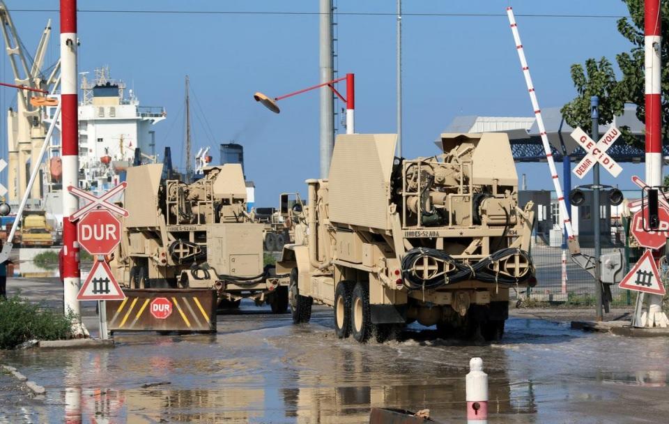 <div>Patriot sistemlerini götürecek geminin İskenderun Limanı'na yanaşması bekleniyor.</div>
<div> </div>