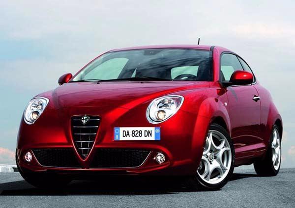 <p>Alfa Romeo Mito 1.3 JTD<br />
Ort. Tüketim:4.0lt/100 km</p>
