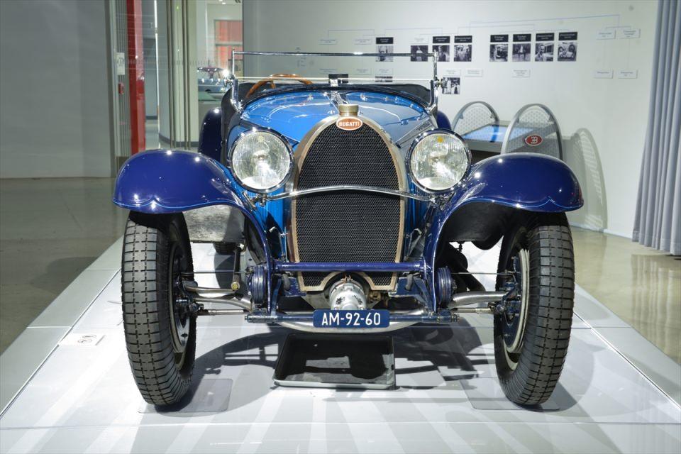 <p>1932 model Bugatti Type 55 Super Sports</p>
