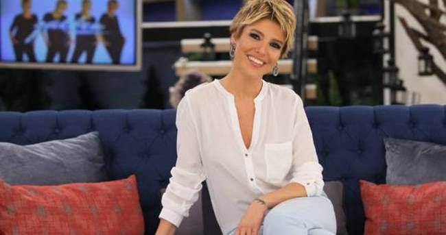 <p>Gülben Ergen</p>
