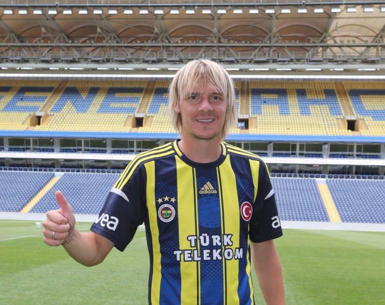<p>MİLOS KRASİC<br />
<br />
Juventus------>> Fenerbahçe: 7 milyon Euro</p>