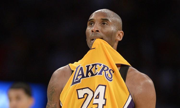 <p>Kobe Bryant - Basketbol - 50 milyon</p>
