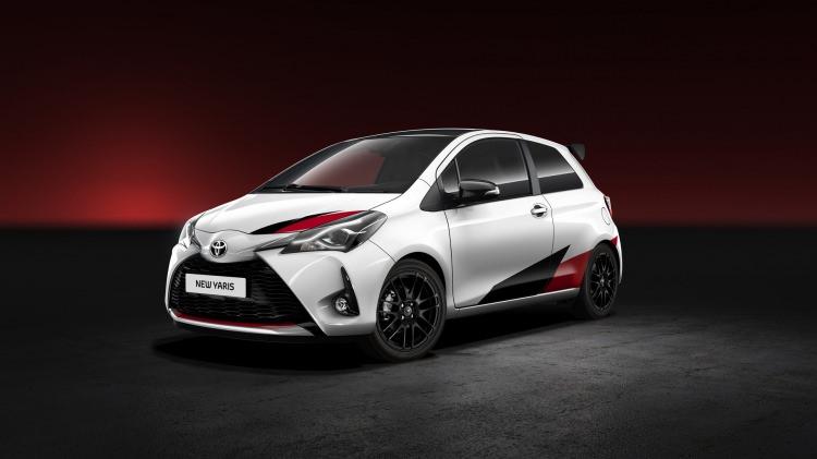 <p>Öte yandan ralli için hazırlanan Yaris'ten sonra güçlendirilmiş</p>