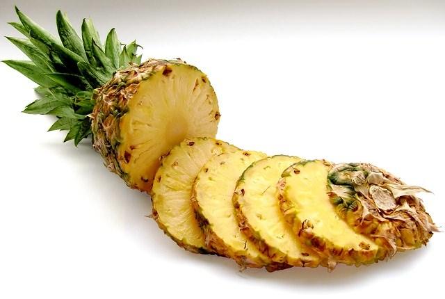 <p><strong>Ananas kabuğu fermentesi</strong></p>
