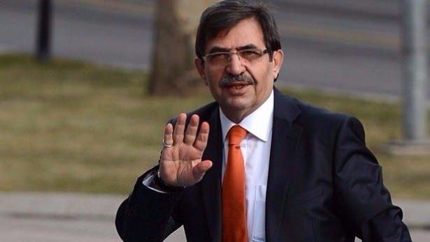 <p>İdris Güllüce</p>
