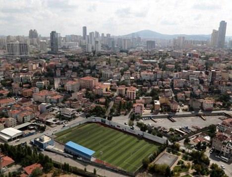 <p>Belediyeler dışında, Çevre ve Şehircilik Bakanlığı, Kültür ve Turizm Bakanlığı ile TOKİ'nin de plan değişikliği yapma yetkisi var. Eğer bu bakanlıklar değişiklik yaparsa, kamu bundan yine bir değer artış payı alacak.</p>

<p> </p>
