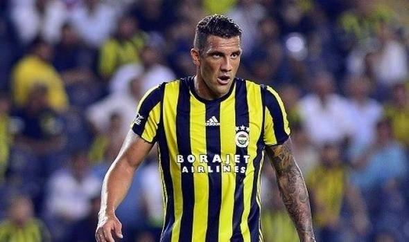 <p>Bir istatistik daha vereyim... Fernandao'nun Osmanlıspor maçındaki ilk yarıdaki pas sayısı kaç olabilir? Önde top tutması gereken adamdı. Sıfır. Bak sıfır...</p>
