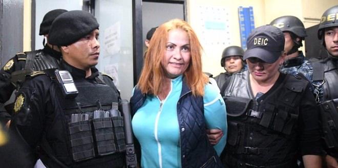 <p>Guatemala mafyasının tek kadın lideri Marixa Lemus kiralık katillerden oluşan çeteyi yönetiyordu.</p>

<p> </p>

