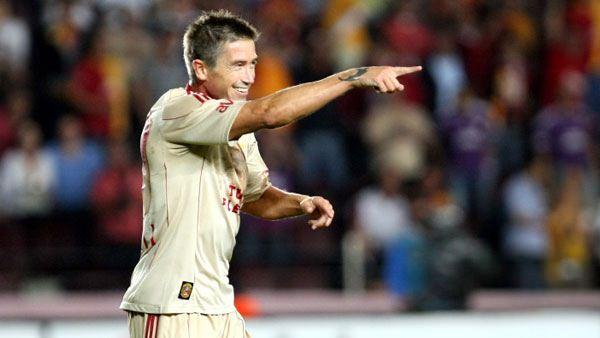 <p>Harry Kewell</p>

<p> </p>

<p>Oz büyücüsü</p>
