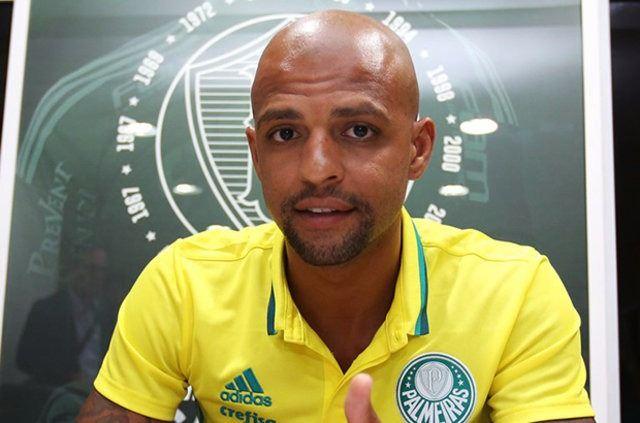 <p>Felipe Melo - Yaşı: 33 - Takımı: Palmeiras</p>