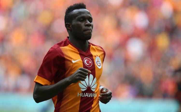 <p>5-BRUMA KALIYOR - Geçen sezon Real Sociedad'a kiralık olarak forma giyen 21 yaşındaki genç yıldız Bruma, 10 Temmuz’daki kampta kesin olarak yer alacak.</p>