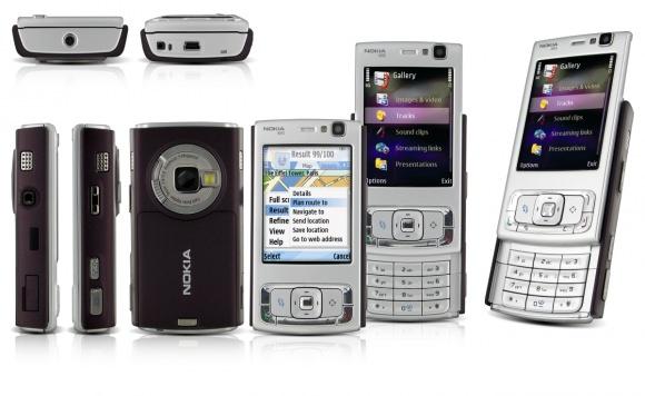 <p>Nokia N95</p>

<p>Nokia, 2006 yıllarına kadar 6600 modelinden aldığı güçle, cihazlarına çok da ekleme yapmadan devam etti.<br />
Esasında Nokia'nın en büyük stratejisi, bir cihaza tüm özellikleri koymamak ve kullanıcılara farklı seçenekler sunmaktı. Firmanın benzer özellikte bu yüzden onlarca modeli vardı. Nokia N95 ise, firmanın tüm özellikleri bir arada sunduğu ender modellerdendi.<br />
2006'nın sonunda tanıtılan ve 2007'nin ilk çeyreğinde piyasaya sunulan N95, diğer modellere göre daha büyük ekranı, başarılı kamerası ve gelişmiş özellikleri bir arada getiriyordu.<br />
 </p>
