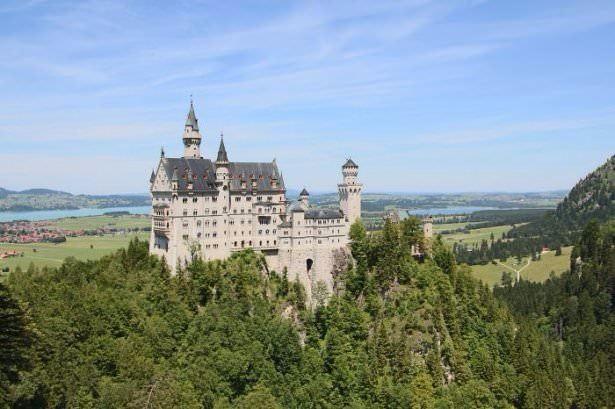 <p>Neuschwanstein Şatosu - Almanya</p>

<p> </p>
