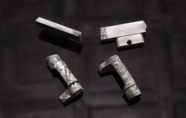 <p>Cabot Guns M1911 adını verdiği yeni tabancasını tanıttı.</p>

<p> </p>
